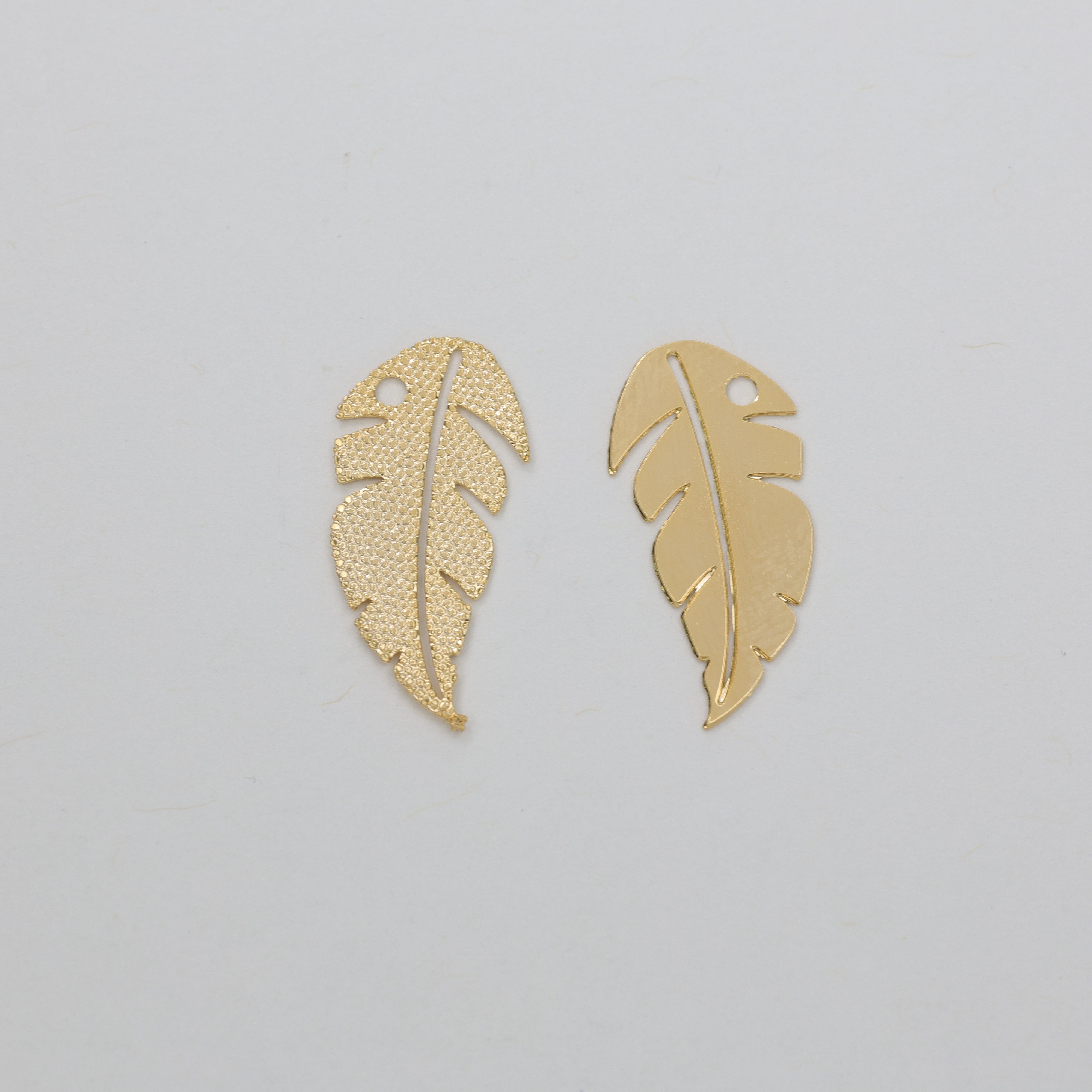 7010 Gold Plated Leaf Textured